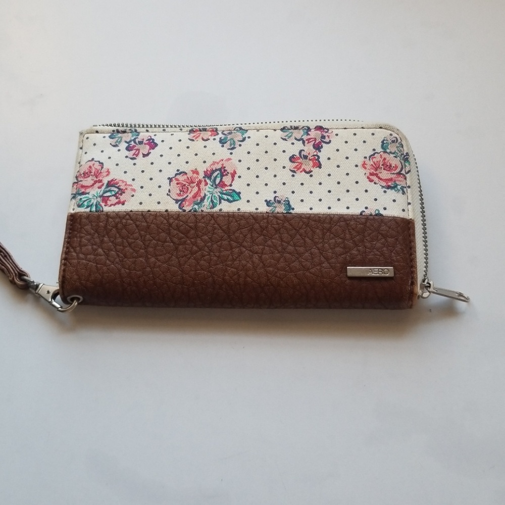 Leather Floral Aeropostle Wrist Wallet